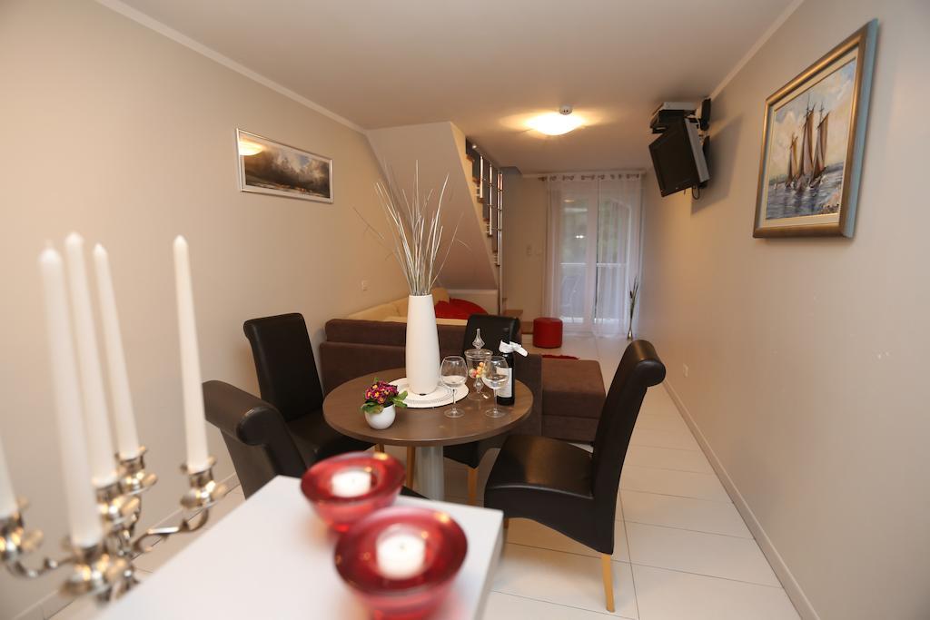 Apartments Lavica Beach Dumicic 珀德垂那 客房 照片